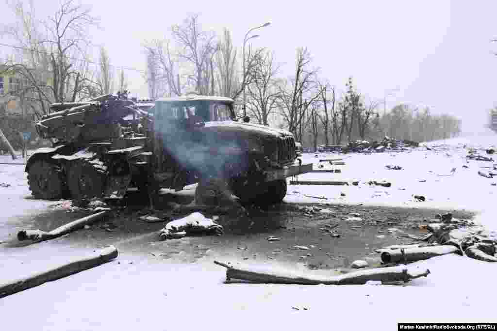Остатоци од уништено руско воено возило во близина на Харков, 25 февруари 2022