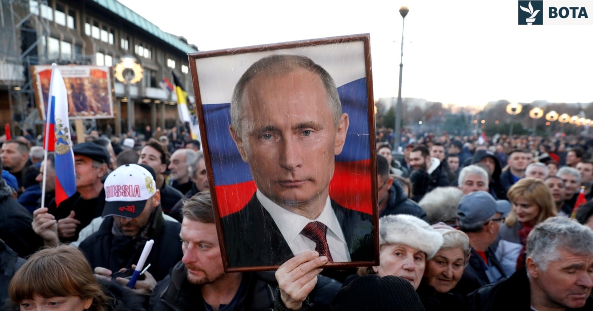 Pse Putini po bëhet gjithnjë e më popullor në Serbi 