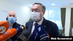 Министр иностранных дел Мухтар Тлеуберди отвечает на вопросы журналистов