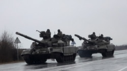 24 februarie 2022. Vehiculele militare ale Rusiei au intrat în Ucraina și prin Belarus și Crimeea
