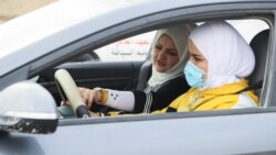 Instruktorja e vozitjes që emancipon gratë e tjera në Irak