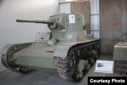 Советский танк Т-26, находившийся на вооружении испанской армии до 1955 года