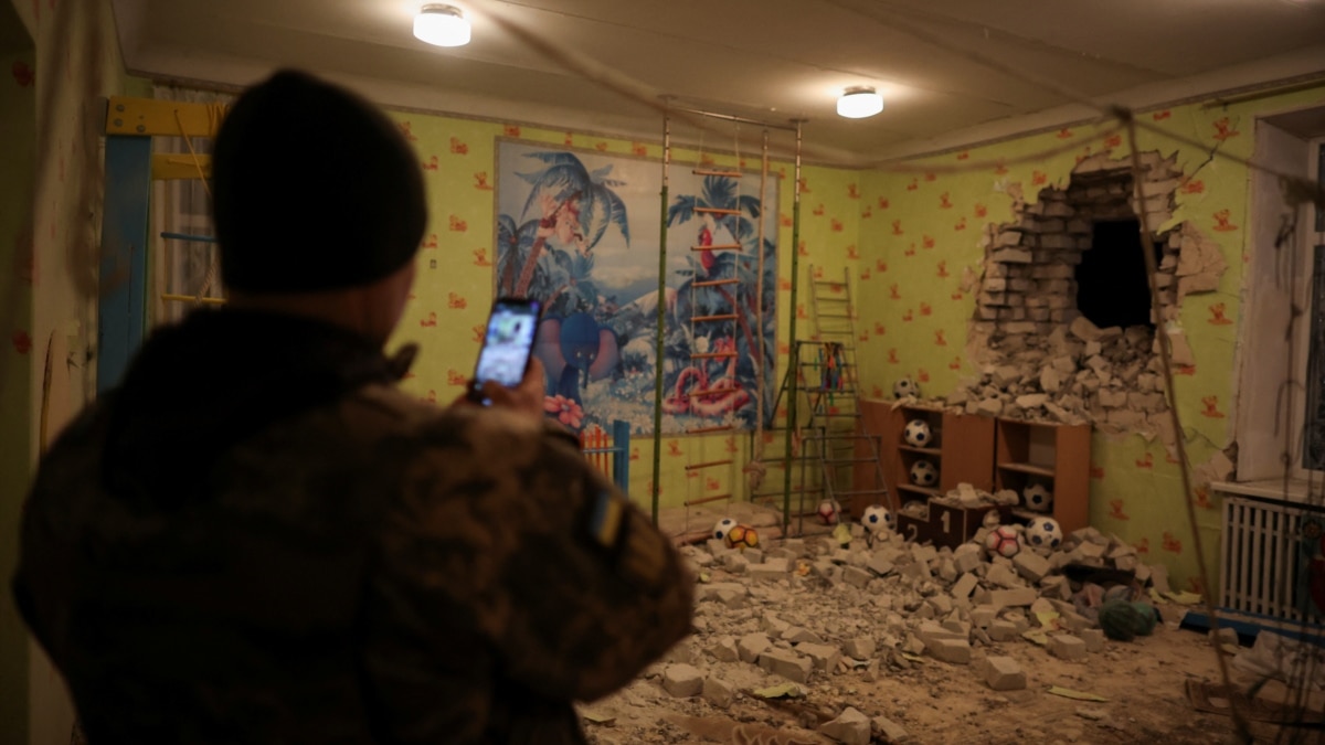 Украйна отчете рязко увеличаване на нарушенията на примирието в Донбас