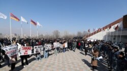 Հարուցվել է քրգործ ադրբեջանցի պատգամավորների այցի դեմ ակցիա իրականացրած 25 քաղաքացու, այդ թվում՝ լրագրողի նկատմամբ