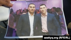 Baqyt Ontai (right) and Ozhet Zheniskhan