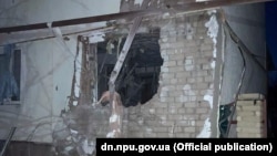 Наслідки обстрілів у Донецькій області (фото Нацполіції)
