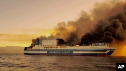  Пожарът на борда на ферибота можеше да бъде забелязан от острон Корфу в Гърция. 