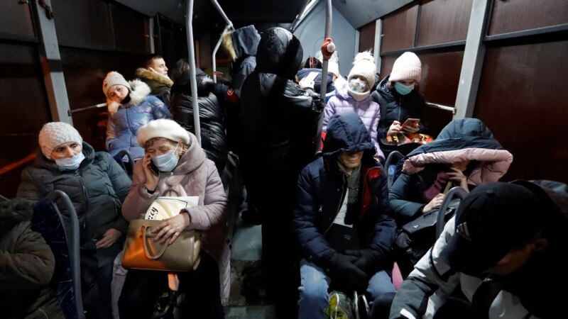 Эвакуация из Донецка: что происходит на местах сбора