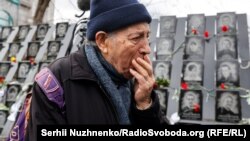 У Києві вшановують пам’ять Героїв Небесної сотні – фоторепортаж