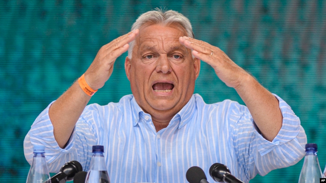 O dispută diplomatică a izbucnit între Polonia și Ungaria după un discurs al premierului ungar Viktor Orban la Băile Tușnad, România.
