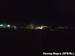 Вид на набережну Феодосії під час енергодефіциту, спричиненого ударами Сил оборони України. 30 вересня 2026 року