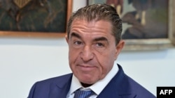 İtaliya əsilli amerikalı işadamı və ABŞ-nin Qlobal Tərəfdaşlıq üzrə xüsusi nümayəndəsi Paolo Zampolli