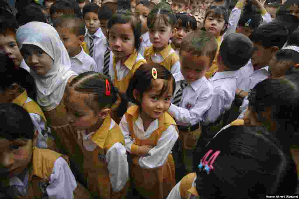 Hazara schoolchildren in Quetta. Most Hazara are Shi&#39;ite Muslims and a frequent target for Sunni extremists.
