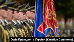 Почесна варта на церемонії вручення державних нагород. Київ, День Незалежності, 24 серпня 2026 року