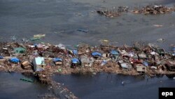 Одно из селений на востоке Филиппин - после урагана. 