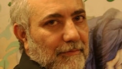 امیرارجمند: مخاطبان میرحسین موسوی مردم داخل کشورند برای کنار زدن خامنه‌ای