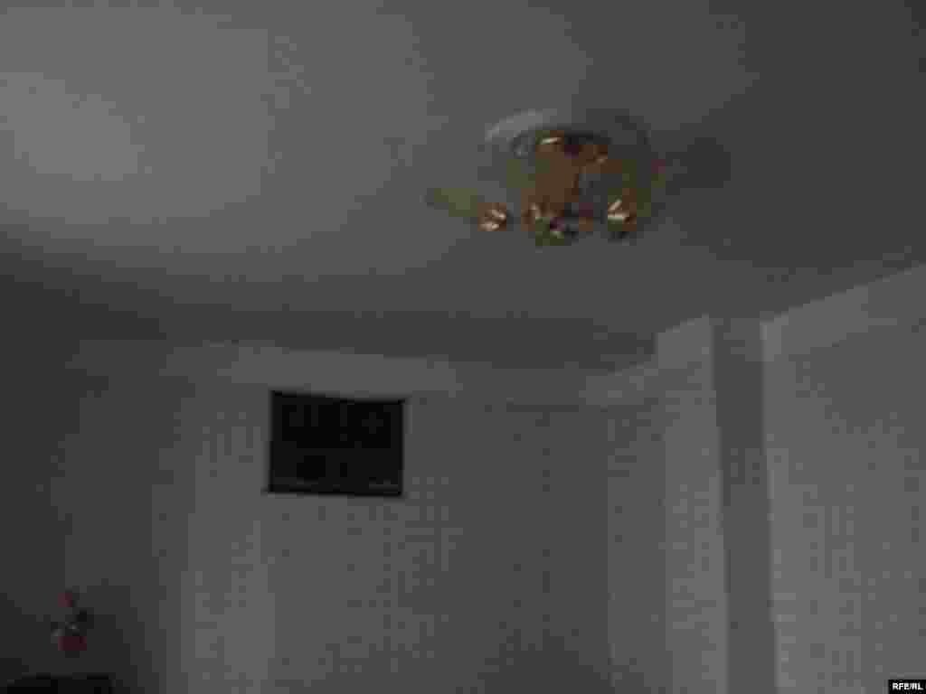 Бухориҳо дар ошёни баланд #43