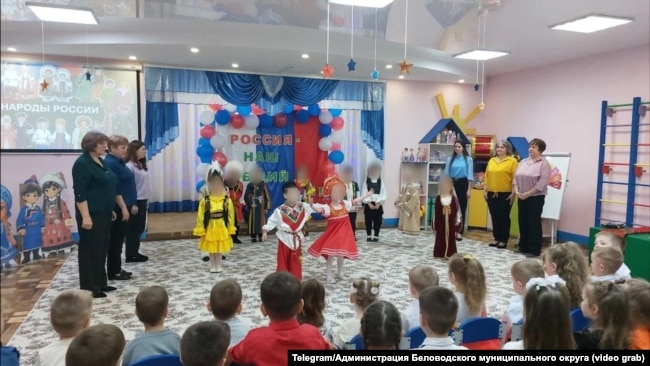 Захід «Росія – наш спільний дім» у Біловодському дитячому садочку №3 на окупованій Луганщині
