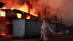 Пожар, возникший в результате российского удара по Киевской области