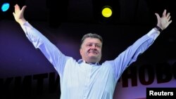 Петро Порошенко під час виборчої кампанії, 20 травня 2014 року