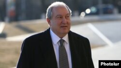 ՀՀ նորընտիր նախագահ Արմեն Սարգսյան, արխիվ