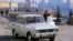 Легковой автомобиль «Москвич», 1975 год, СССР. Фото Валентина Мастюкова (фотохроника ТАСС)