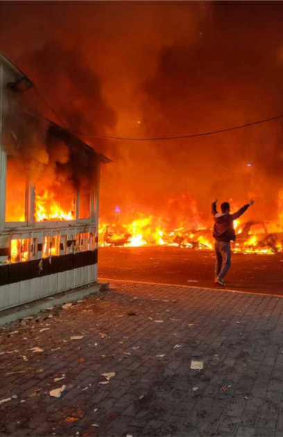 Огромни протести срещу ислямисткия режим в Иран се проведоха късно