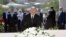 Владимир Путин готовится возложить цветы к могиле Ислама Каримова