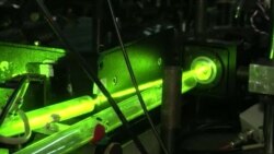 Россия: С санкциями, но без науки (видео)