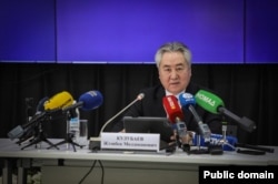 Жээнбек Кулубаев