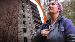 Чорнобиль: окупація в 2022, аварія 1986. Працівниця ЧАЕС побачила свій дім через 40 років (відео)