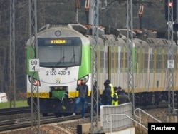 Поблизу місця підриву залізничної колії в селі Міка на лінії Варшава-Люблін. 16 листопада 2025 року