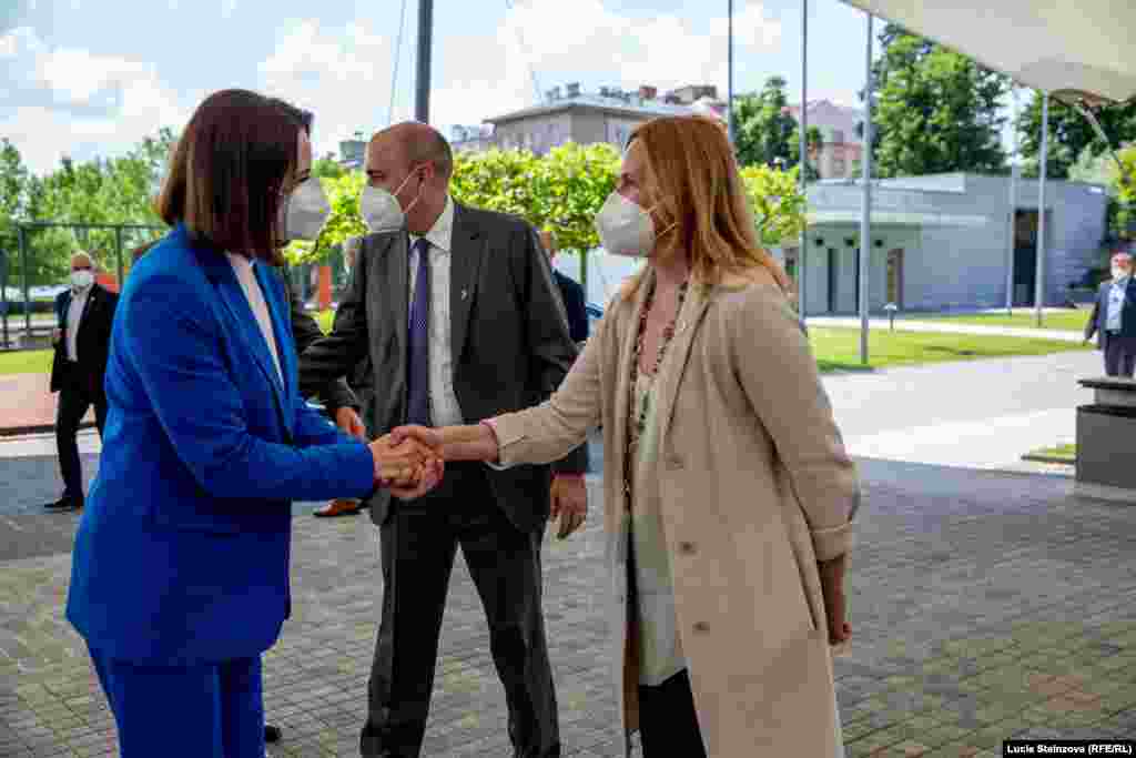 INTERNAL USAGE ONLY -- CZECH REPUBLIC – Belarusian opposition leader Svyatlana Tsikhanouskaya during visit at RFE/RL Headquarters in Prague, June 8, 2021 (permission to be requested at Photo Desk)