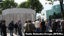 Obilježavanje stradanja u Omarskoj, 9. maj 2011, foto: Erduan Katana