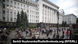 В Офісі президента пропонують ініціювати дослідження кримінальних проваджень, які розпочаті з 2014 року за фактами нападів на громадських діячів та досі не завершені встановленням усіх винних