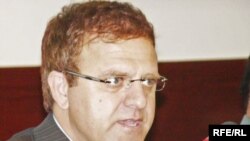 حضرت عمر زاخیلوال وزیر مالیه افغانستان
