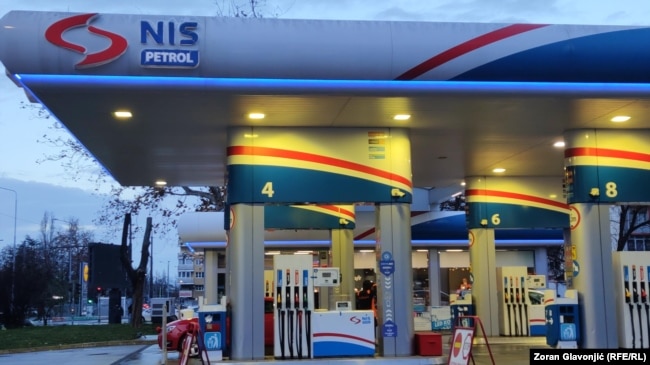 Pompë benzine e NIS-it në Beograd.