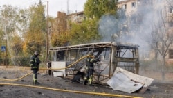 Više od 30 ljudi ubijeno u ruskom napadu na putničke autobuse u Kramatorsku 