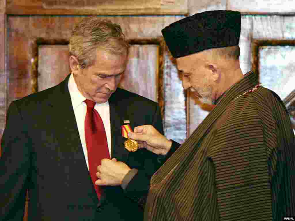 2008-ий у фотографіях, голосах і звуках #99