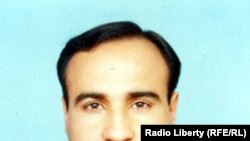 په اسلام اباد کې د سياسي چارو څېړونکي خادم حسين عامر 