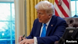 Președintele american, Donald Trump, a semnat joi, 20 martie, un ordin executiv prin care cere stimularea producției ce implică minereurile rare în SUA.