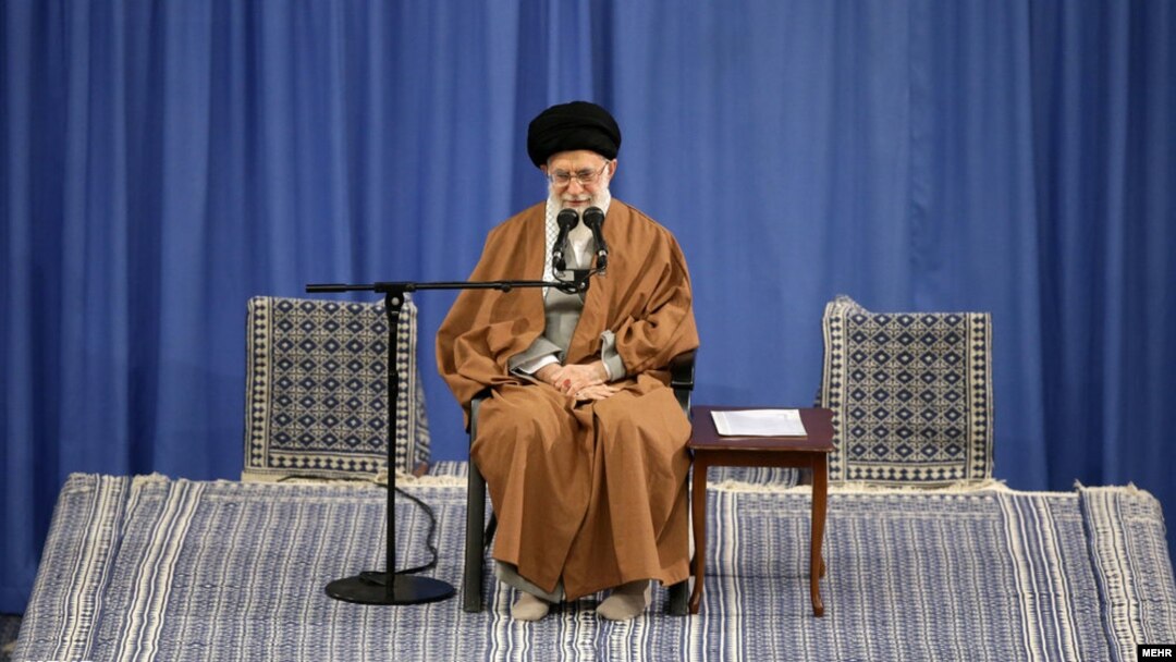 اظهارات علی خامنه‌ای، رهبر جمهوری اسلامی، در تهران و در دیدار با اهالی آذربایجان شرقی ایراد می‌شد.