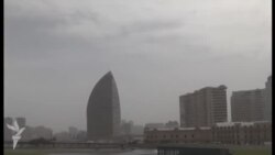 Bakını səhra tozu basıb