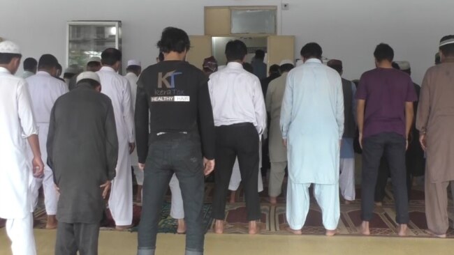Islamabad Mosques Defy Pakistan Coronavirus Lockdown