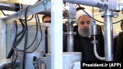 Prezident Rohani İranın nüvə qurğularından birində