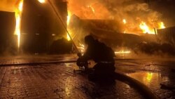 Depozitul petrolier cheie din Crimeea arde după atacurile aeriene ucrainene; Odesa, de asemenea, lovită de Rusia