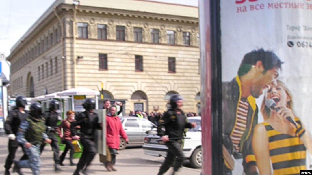 Несогласные всегда готовы к провокациям во время своих маршей и митингов
