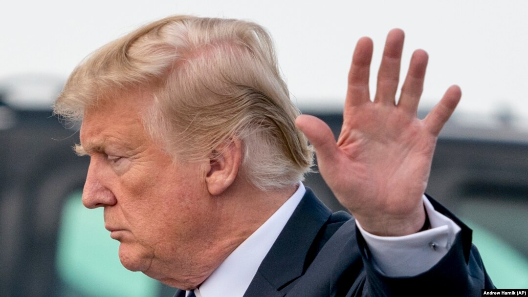  Donald Trump 