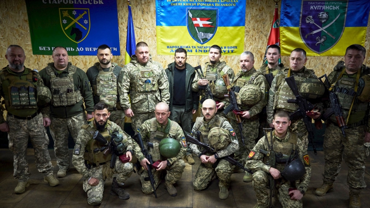 Зеленський обіцяє зберегти максимальний склад армії в разі миру
