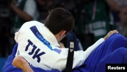 Разми як ҷудокори тоҷикӣ дар олимпиадаи Порис